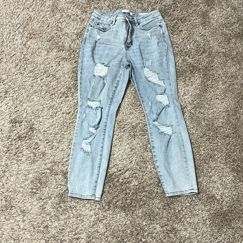 Judy blue tummy control distressed skinny jeans.